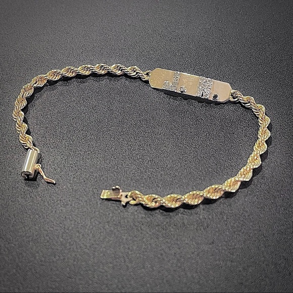 ☃️ 14K Gold & Diamond Vintage ID Bracelet